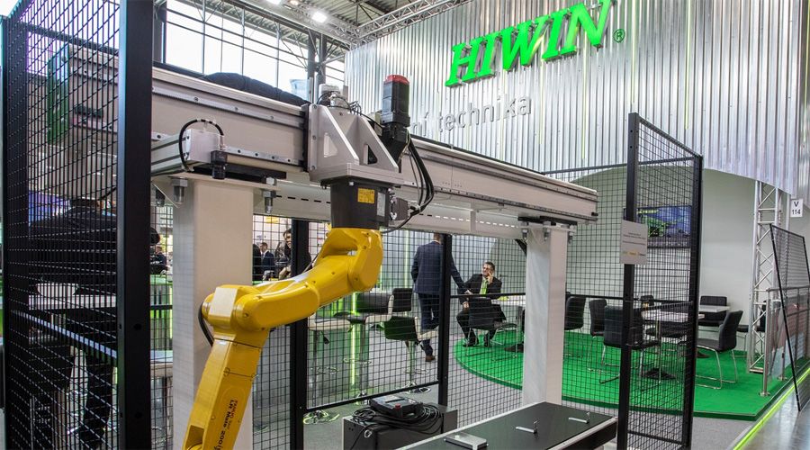 Pojezdové dráhy HIWIN pro průmyslové roboty - Strojirenstvi.cz